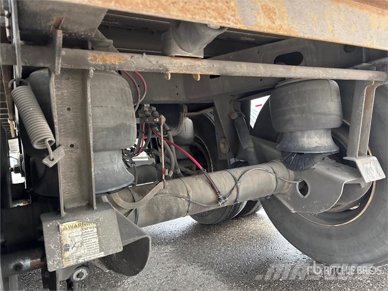 Wabash 53 ft x 102 in T/A Van Trailer Dengtos priekabos