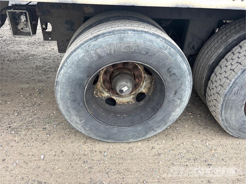 Wabash 53 ft x 102 in T/A Van Trailer Прицепы-фургоны