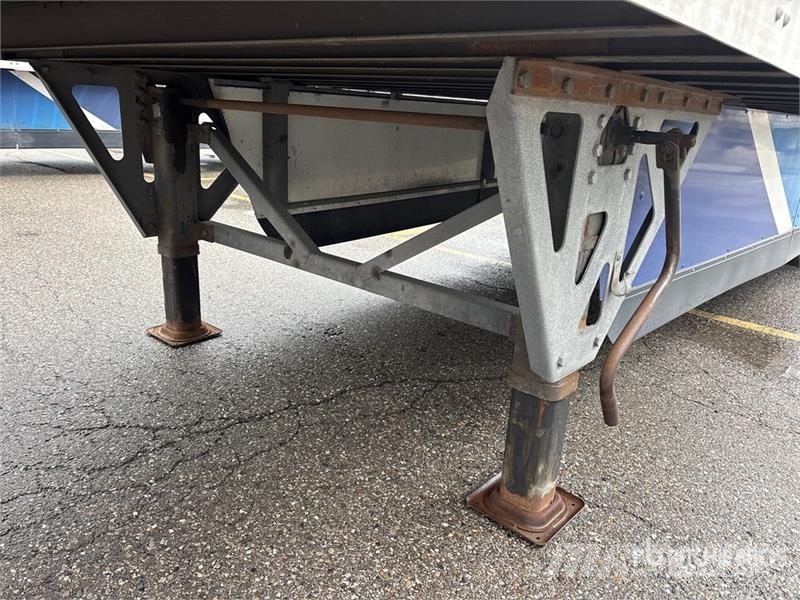 Wabash 53 ft x 102 in T/A Van Trailer Dengtos priekabos