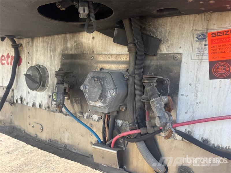 Wabash 53 ft x 102 in T/A Refrigerated Trailer Semi remorque frigorifique