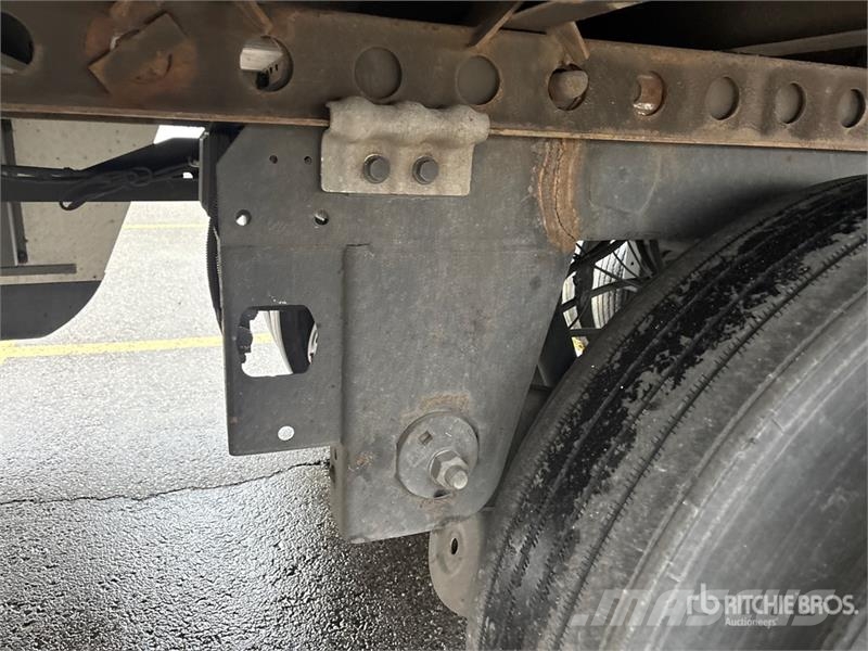 Wabash 53 ft x 102 in T/A Van Trailer Dengtos priekabos