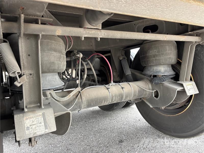 Wabash 53 ft x 102 in T/A Van Trailer 厢式拖车