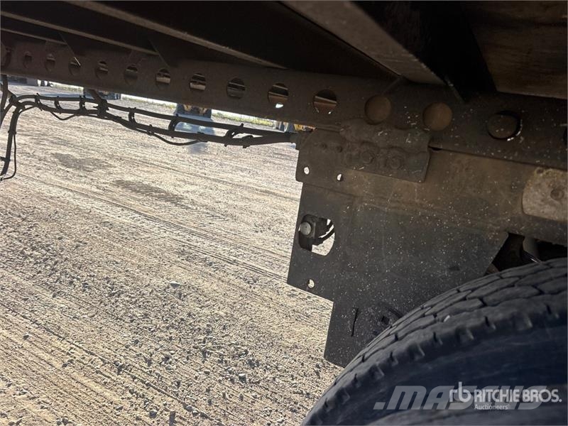 Wabash 53 ft x 102 in T/A Refrigerated Trailer Температурно-контролирани полуремаркета