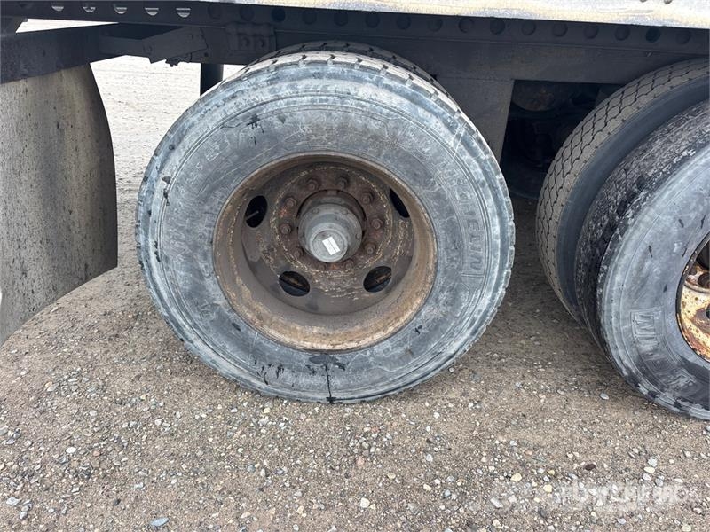 Wabash 53 ft x 102 in T/A Van Trailer Прицепы-фургоны