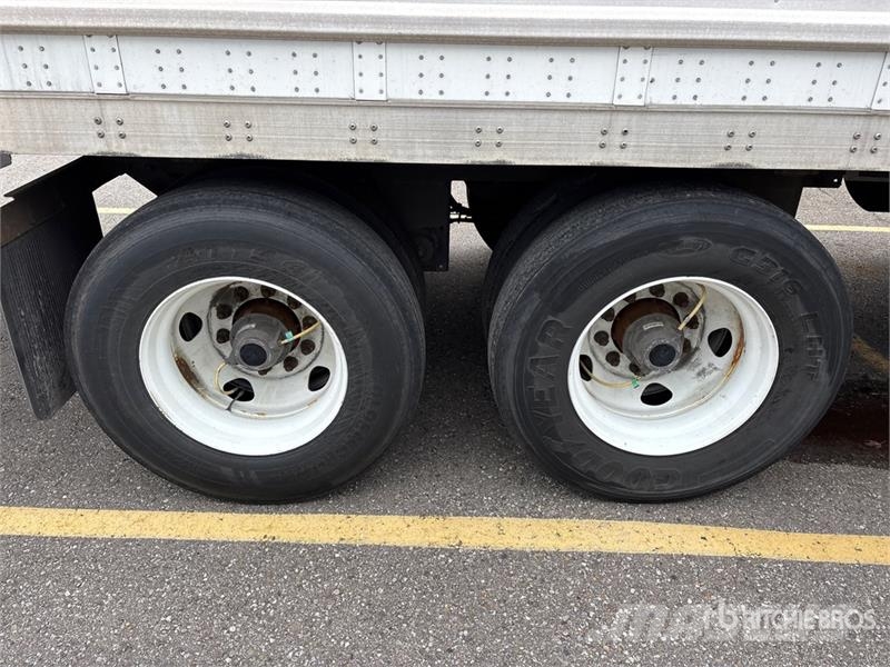 Wabash 53 ft x 102 in T/A Van Trailer 厢式拖车