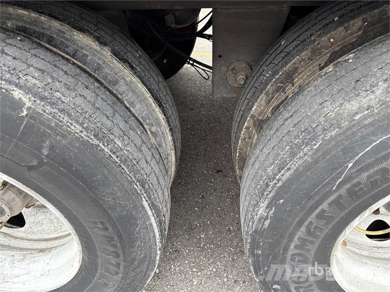Wabash 53 ft x 102 in T/A Van Trailer Prikolice zabojniki