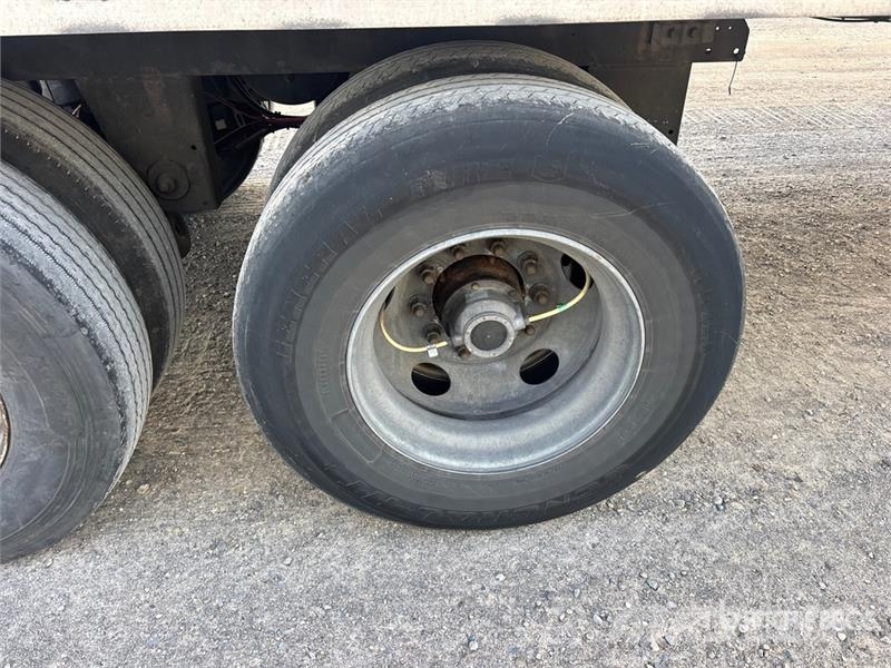 Wabash 53 ft x 102 in T/A Van Trailer Furgoonhaagised