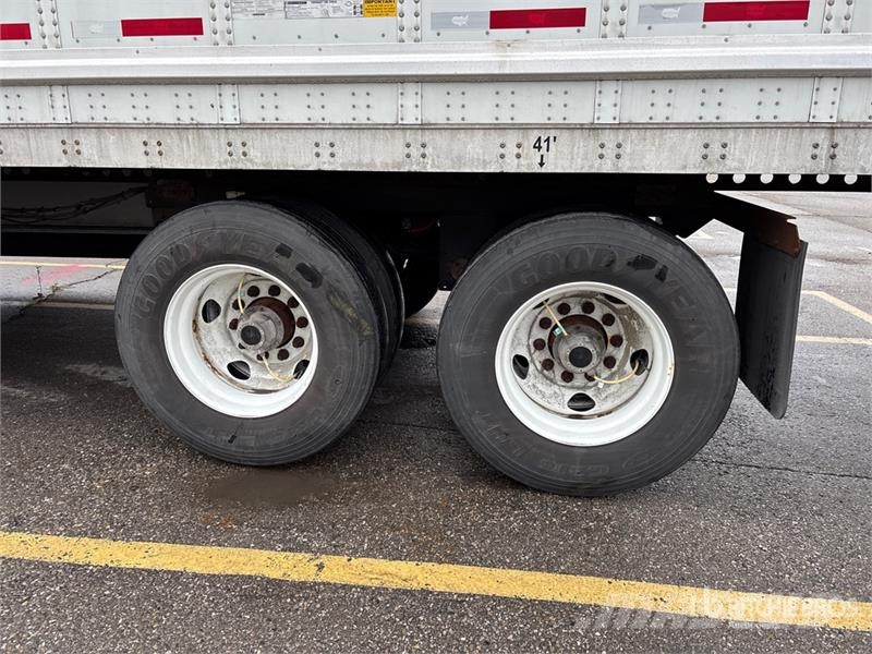 Wabash 53 ft x 102 in T/A Van Trailer Прицепы-фургоны