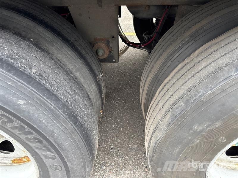 Wabash 53 ft x 102 in T/A Van Trailer Прицепы-фургоны