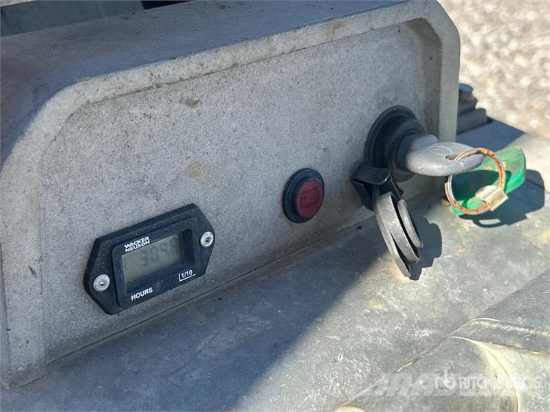 Wacker DPU4545HEH Vibratory Plate Compactor دكاكات أفقية