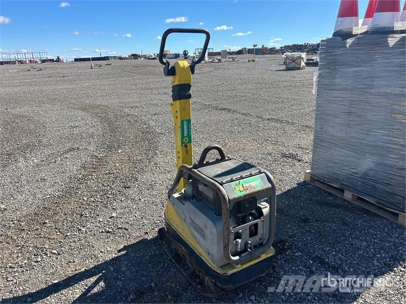 Wacker DPU4545HEH Vibratory Plate Compactor دكاكات أفقية