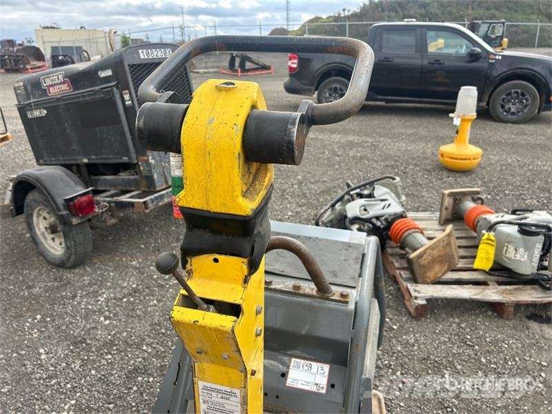 Wacker DPU6555Heh Reversible Vibratory Plate Compactor Vibrationsgeräte