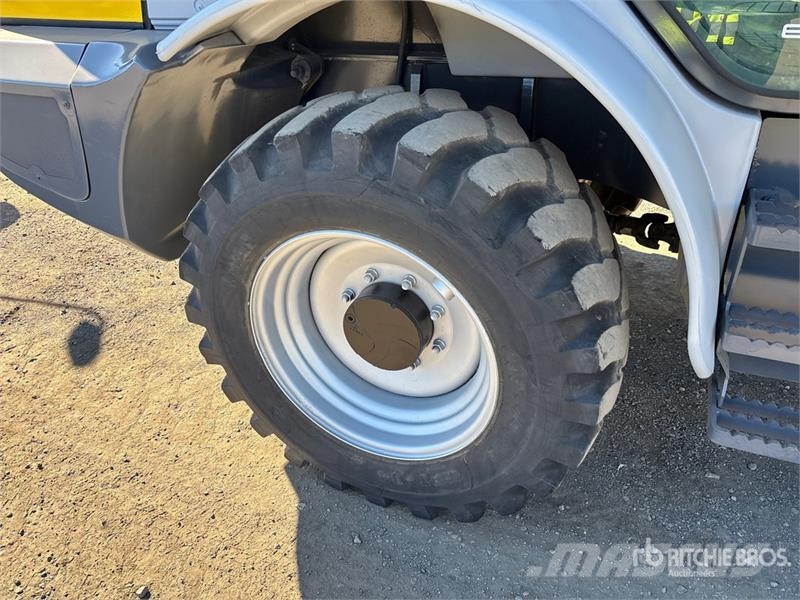 Wacker Neuson 8115L Wheel Loader لوادر بعجل