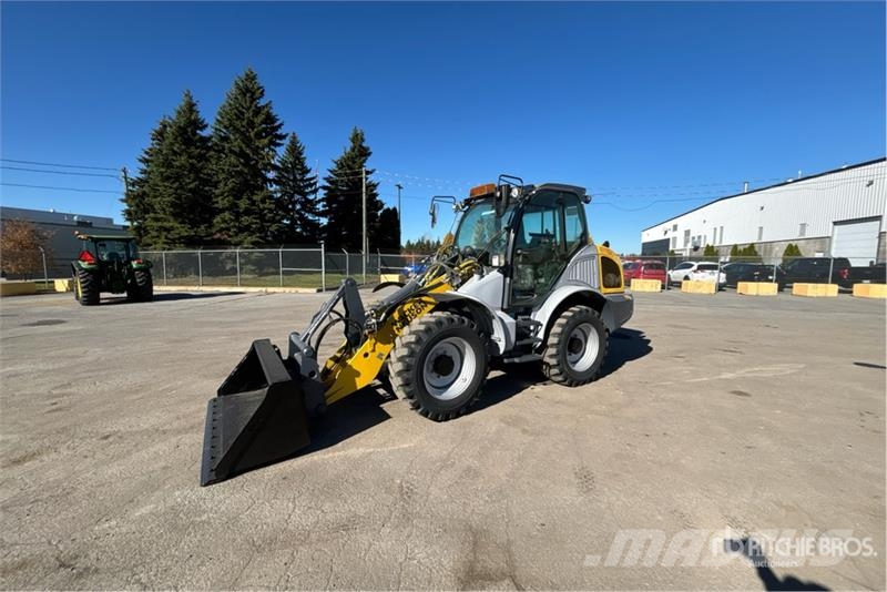 Wacker Neuson 8115L Wheel Loader لوادر بعجل