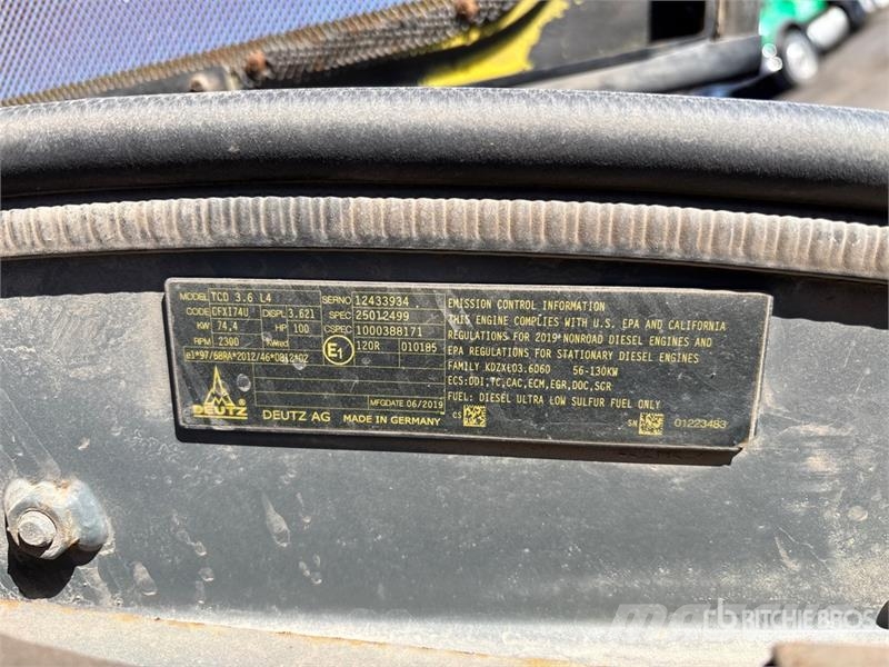 Wacker Neuson 8115L Wheel Loader لوادر بعجل