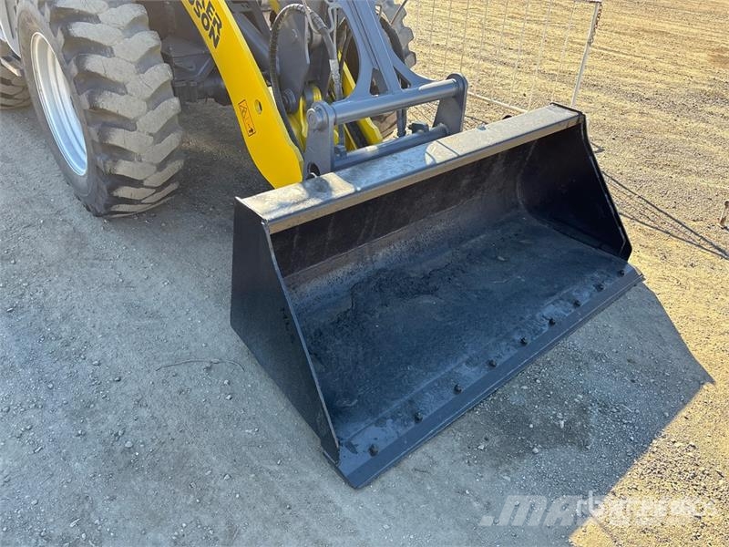 Wacker Neuson 8115L Wheel Loader لوادر بعجل