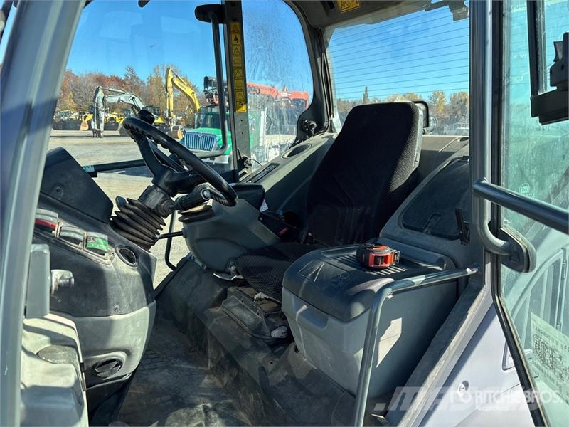 Wacker Neuson 8115L Wheel Loader لوادر بعجل
