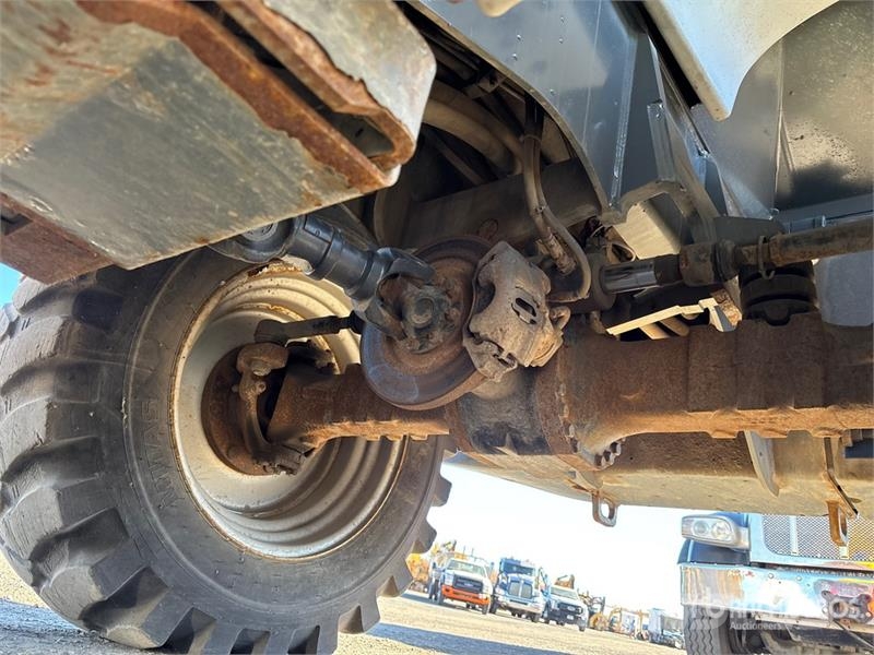 Wacker Neuson 8115L Wheel Loader لوادر بعجل