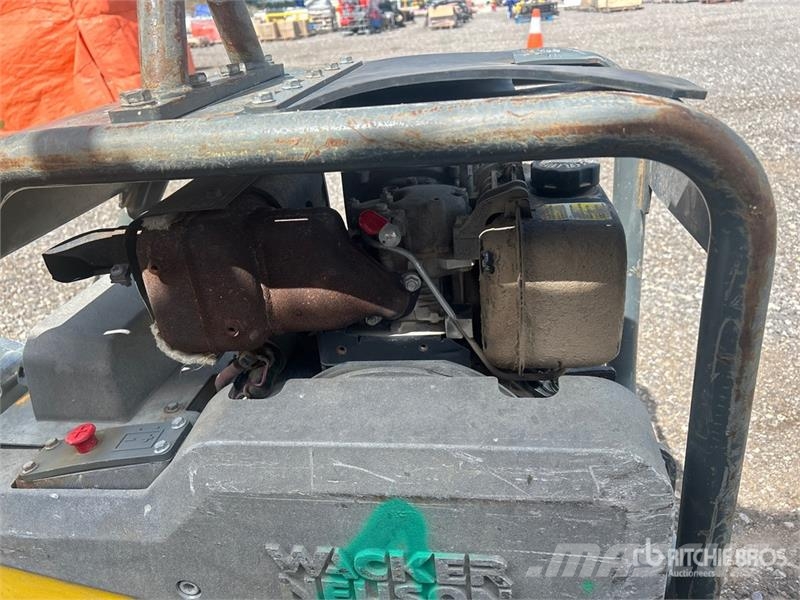 Wacker Neuson DPU45YEH Vibratory Plate Compactor Уплътнители за плочи