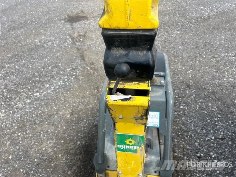 Wacker Neuson DPU45YEH Vibratory Plate Compactor Уплътнители за плочи