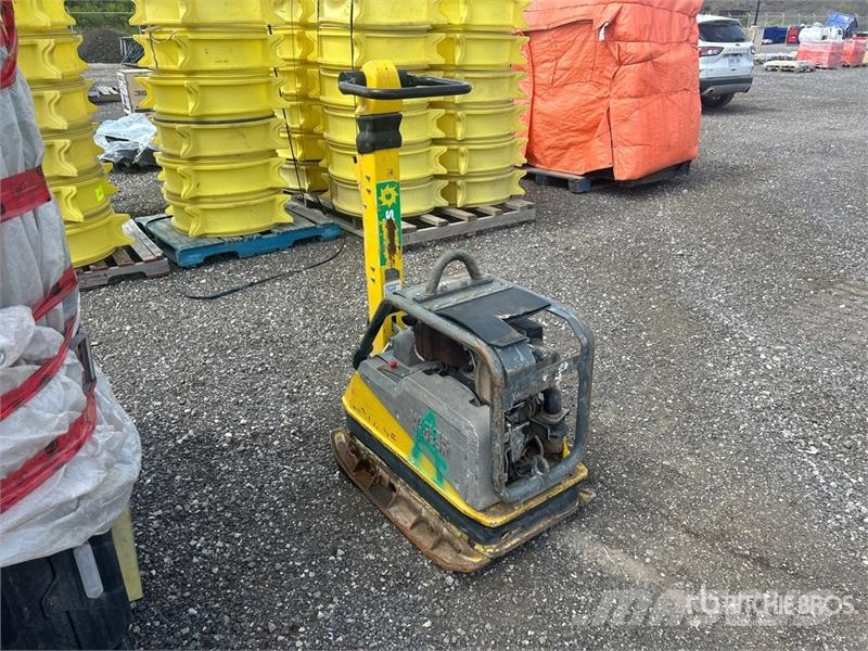 Wacker Neuson DPU45YEH Vibratory Plate Compactor Уплътнители за плочи