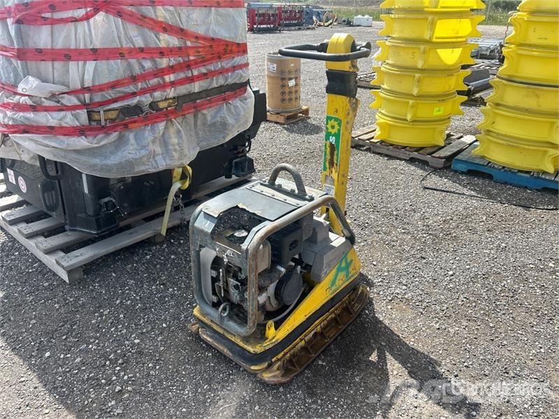 Wacker Neuson DPU45YEH Vibratory Plate Compactor Уплътнители за плочи