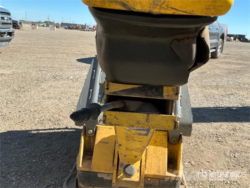 Wacker Neuson DPU6555HE Reversible Vibratory Plate Compactor Віброплити та вібротрамбовки
