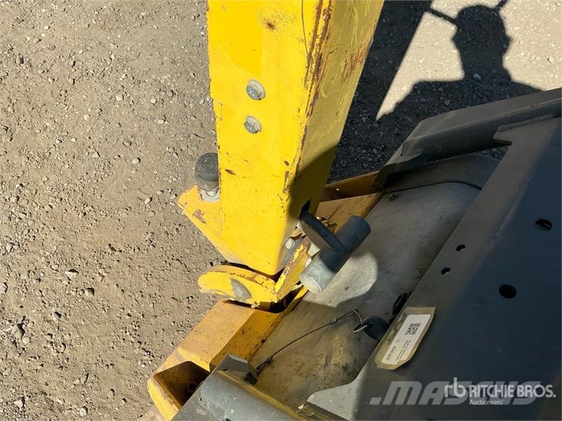 Wacker Neuson DPU6555HE Reversible Vibratory Plate Compactor Віброплити та вібротрамбовки
