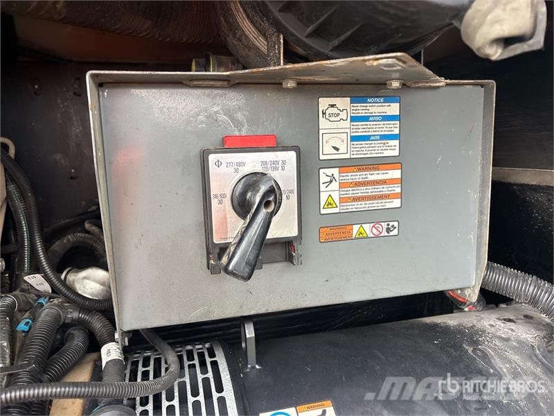 Wacker Neuson G 70, 56 KW 70 KVA 600 V Mobile 75 kW Mobile Gener Naftové generátory