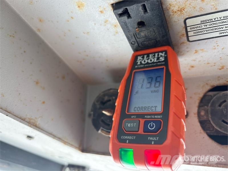 Wacker Neuson G 70, 56 KW 70 KVA 600 V Mobile 75 kW Mobile Gener Naftové generátory