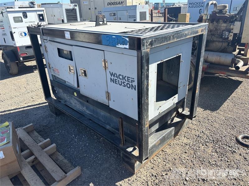 Wacker Neuson G25 - 20KW 19.5 kW Skid-Mounted Skid Mounted Gener مولدات ديزل