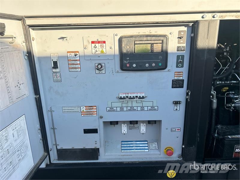 Wacker Neuson G50, 38 KW 48 KVA Mobile 38 kW Generator Set Dīzeļģeneratori