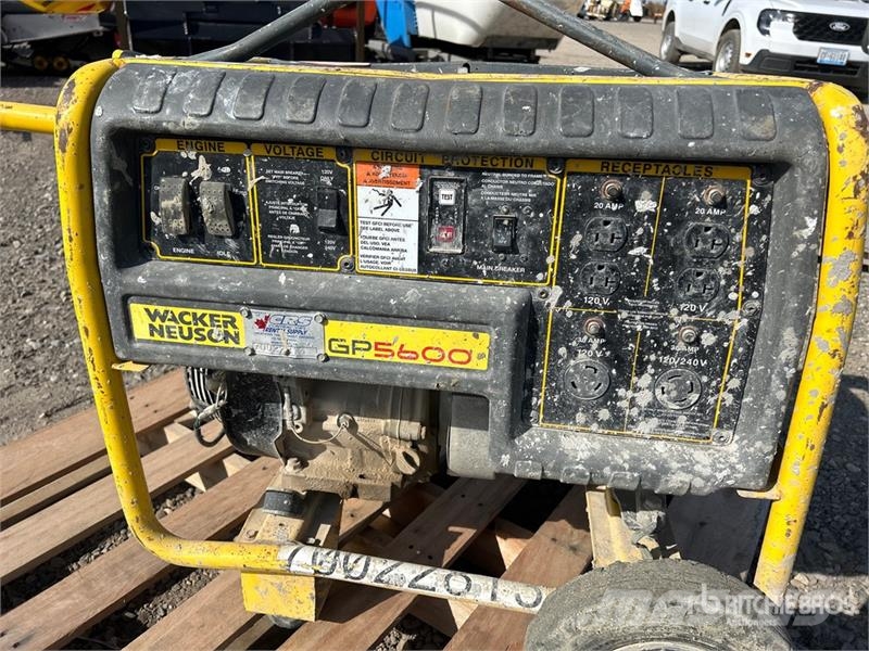 Wacker Neuson GP5600A 5.6 kW Portable Generator Set مولدات أخرى