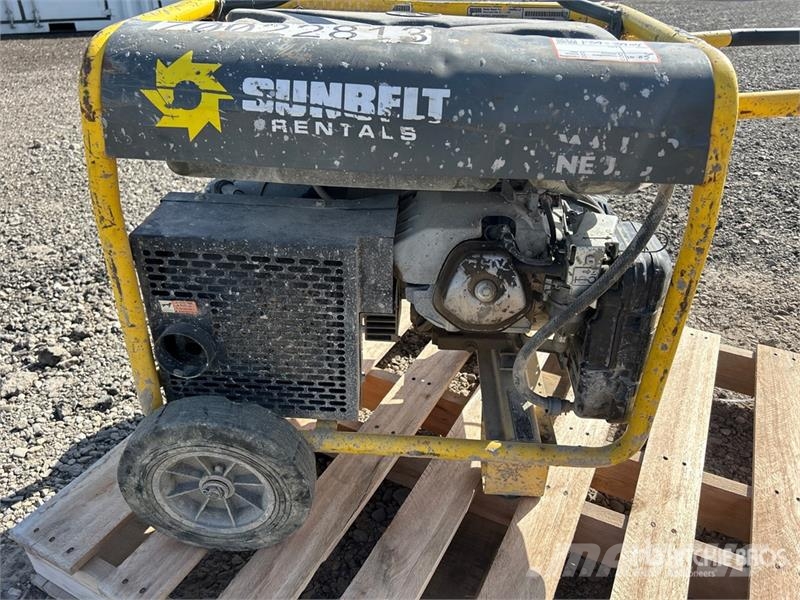 Wacker Neuson GP5600A 5.6 kW Portable Generator Set مولدات أخرى