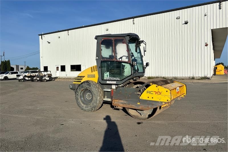 Wacker Neuson RC70 Smooth Drum Compactor Walzenzüge