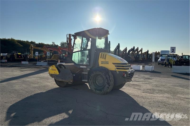 Wacker Neuson RC70 Smooth Drum Compactor Walzenzüge