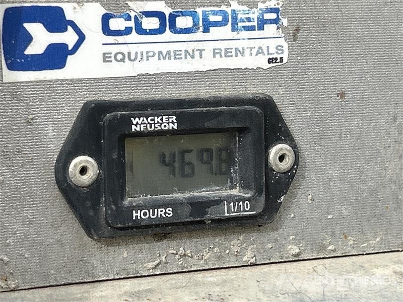 Wacker Neuson Reversible Vibratory Plate Compactor دكاكات أفقية