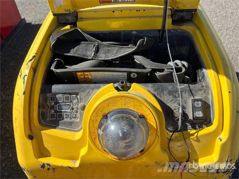 Wacker Neuson RT Trench Compactor Nabijači zemlje