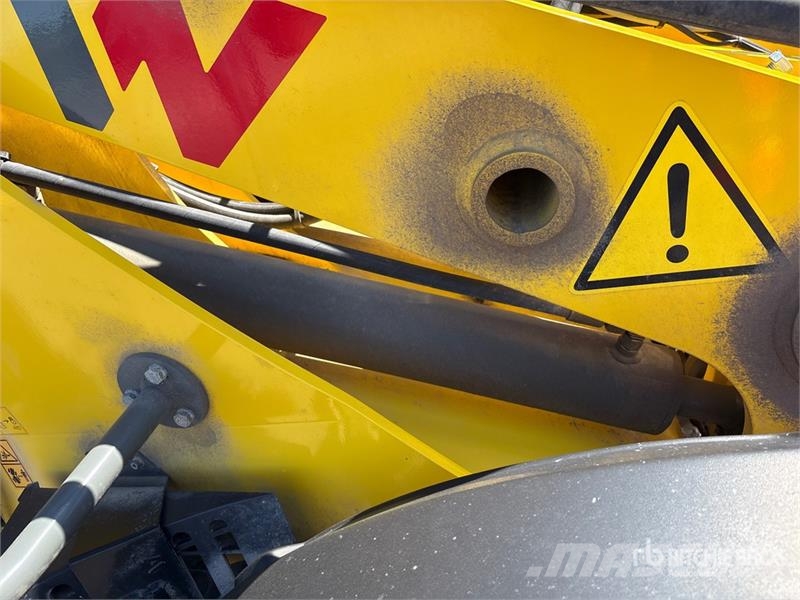 Wacker Neuson WL60 Wheel Loader Gumikerekes homlokrakodók