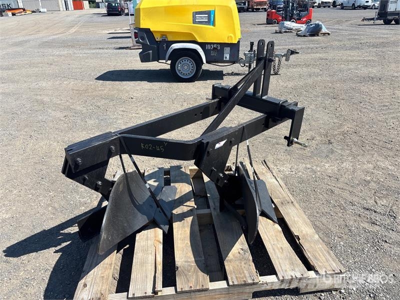 Walco 180200 3 Point Breaking Plow Chasse neige