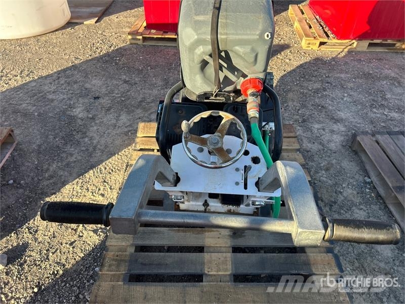  Walk-Behind Saw ماكينات نشر أخشاب
