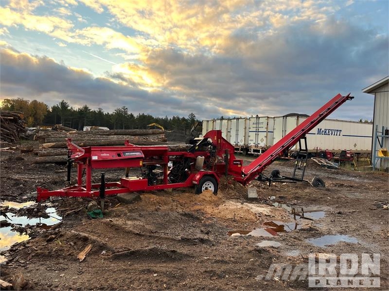 Wallenstein WP1624 Firewood processor With 24' Hydraulic Conve Processing Equipment