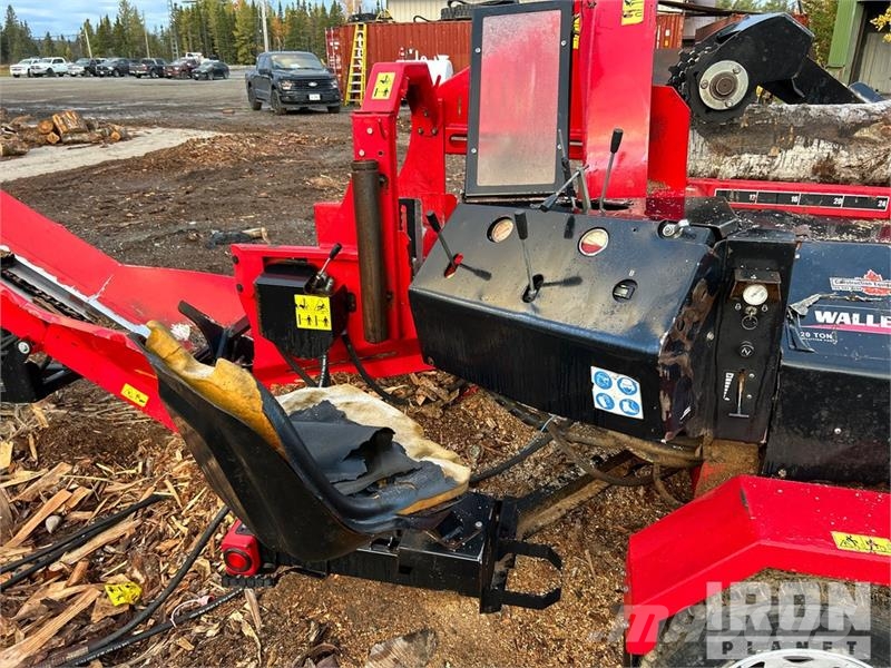 Wallenstein WP1624 Firewood processor With 24' Hydraulic Conve Processing Equipment