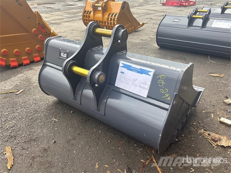 Warrior WBMCC12-1550 61 in Cleanup Excavator Bucket - Fits Kanalak