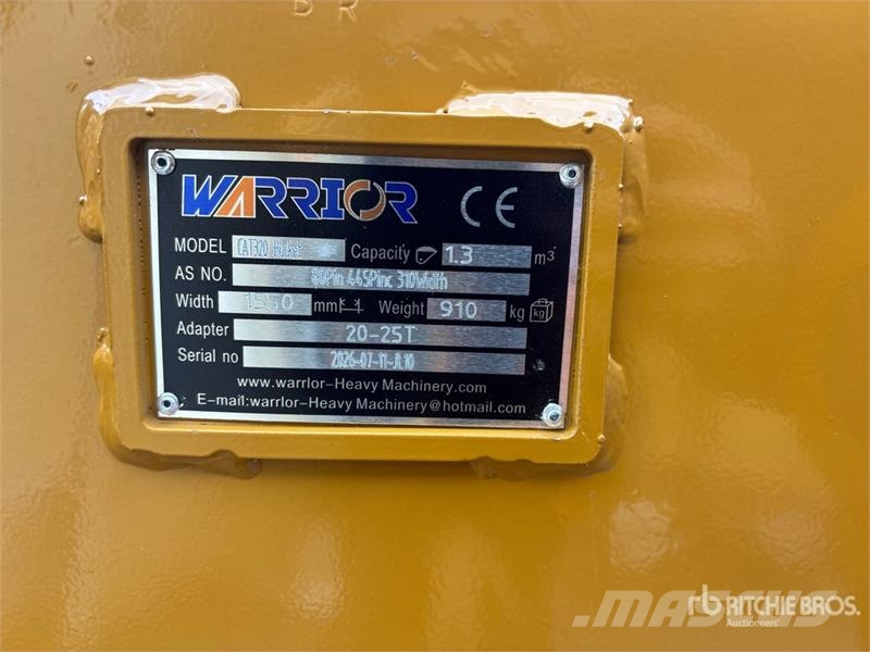 Warrior WBMCC20-1500 60 in Cleanup Excavator Bucket - Fits Cucharones