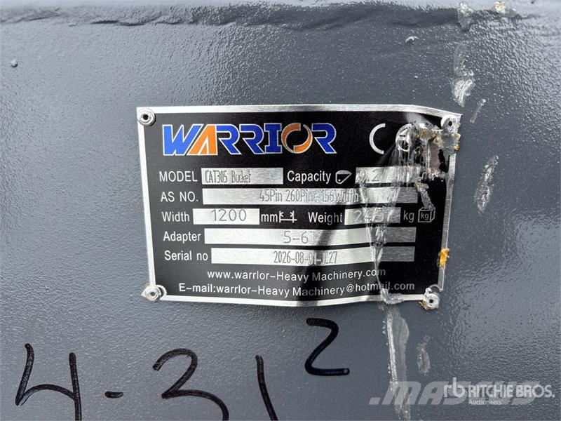 Warrior WBMCC5-1220 48 in Cleanup Excavator Bucket - Fits Žlice