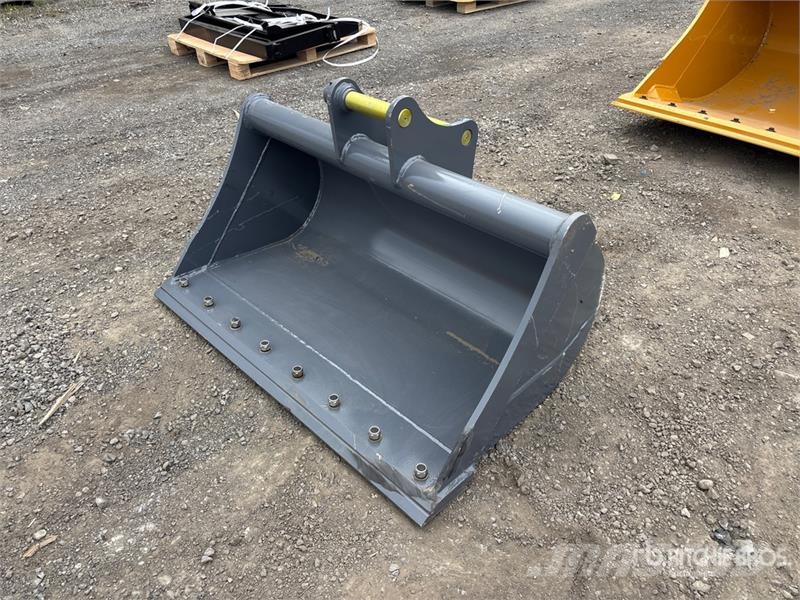 Warrior WBMCC5-1220 48 in Cleanup Excavator Bucket - Fits Žlice