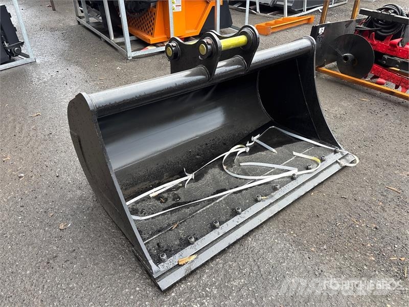 Warrior WBMCC7-1500 59 in Cleanup Excavator Bucket - Fits  دلاء