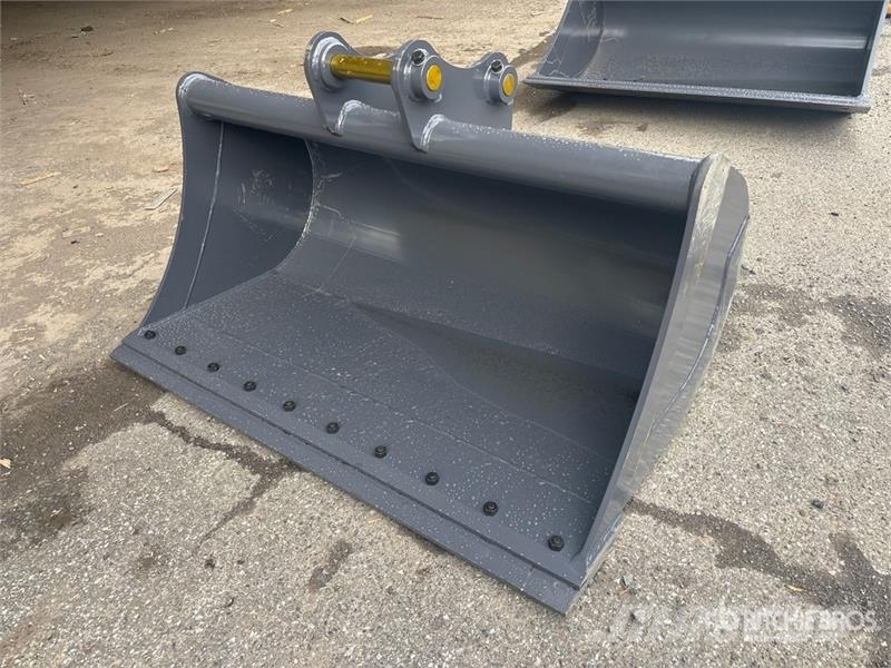Warrior WBMCC7-1500 59 in Cleanup Excavator Bucket - Fits  Kanalak