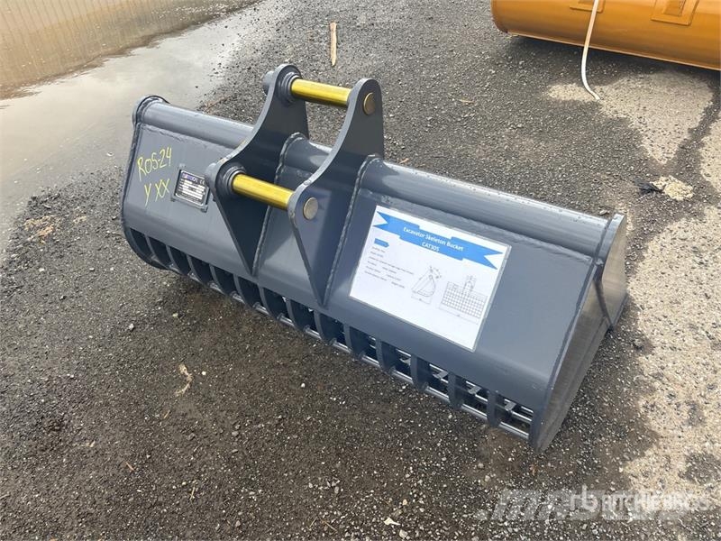 Warrior WBMCS5-1320 52 in Skeleton Cleanup Excavator Bucke Kanalak